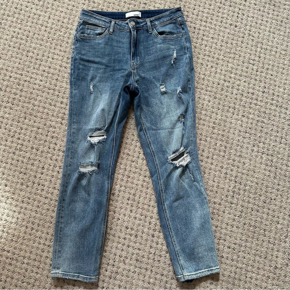 Vervet boyfriend distressed jeans